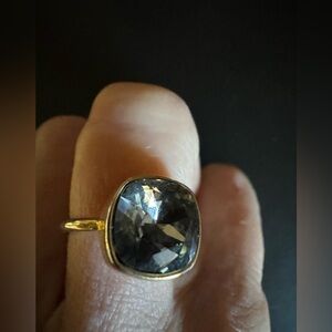 Elegant Gold and Grey  Stone Ring